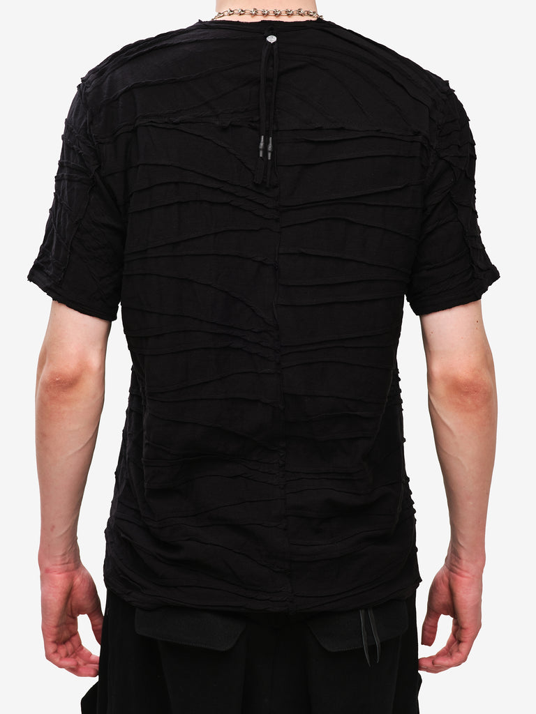 Basic T-shirt with decorative lines