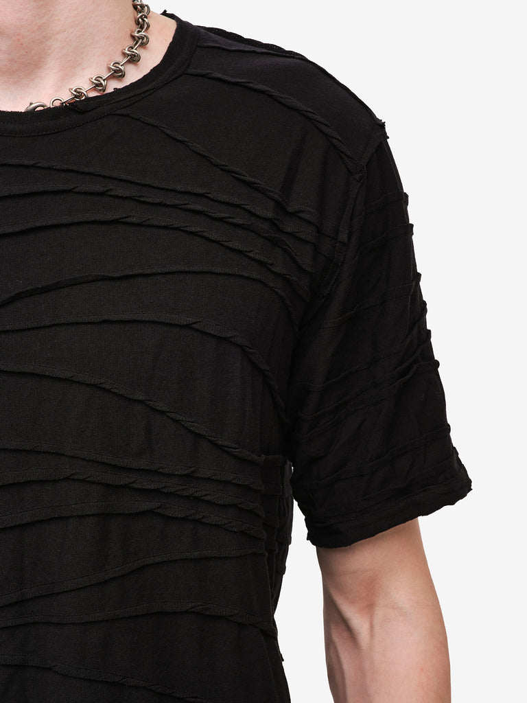 Basic T-shirt with decorative lines