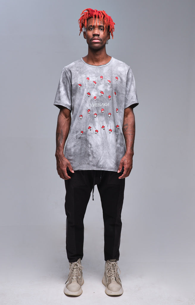 Hand-dyed t-shirt with mushrooms print