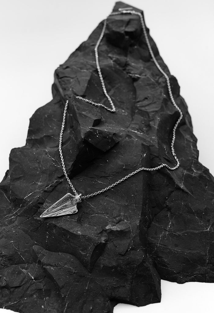 Pendant Tree-Pointed Arrow