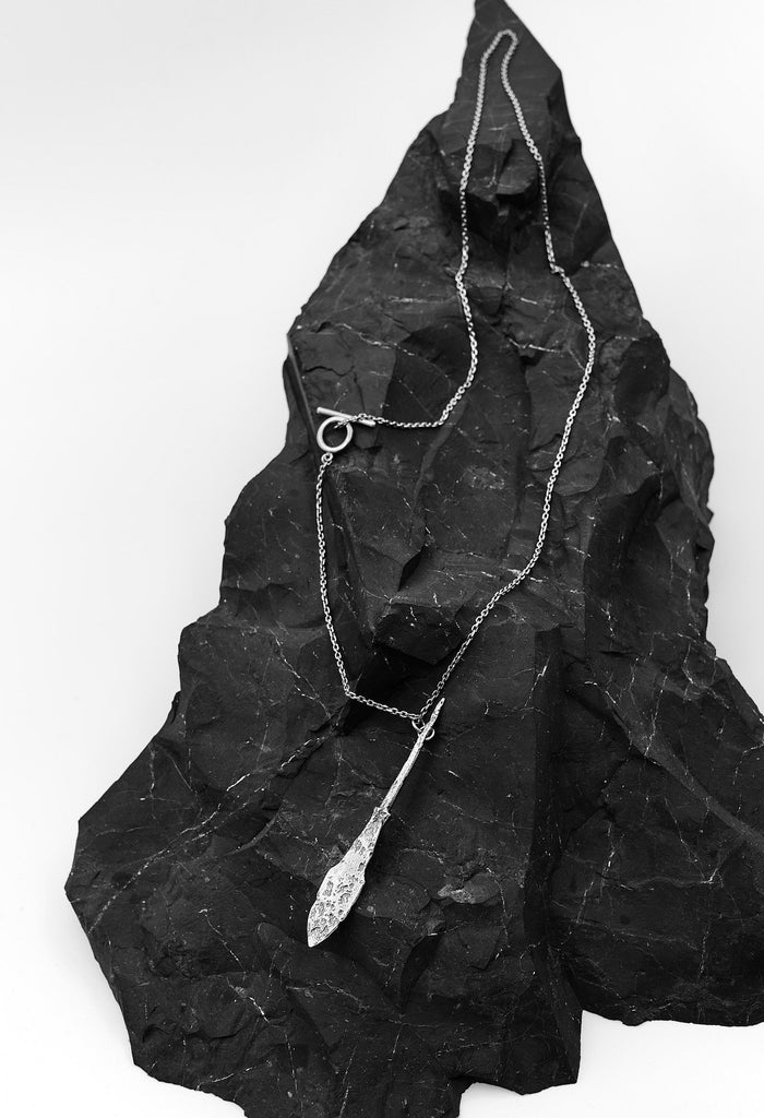 Pendant Arrow Thin