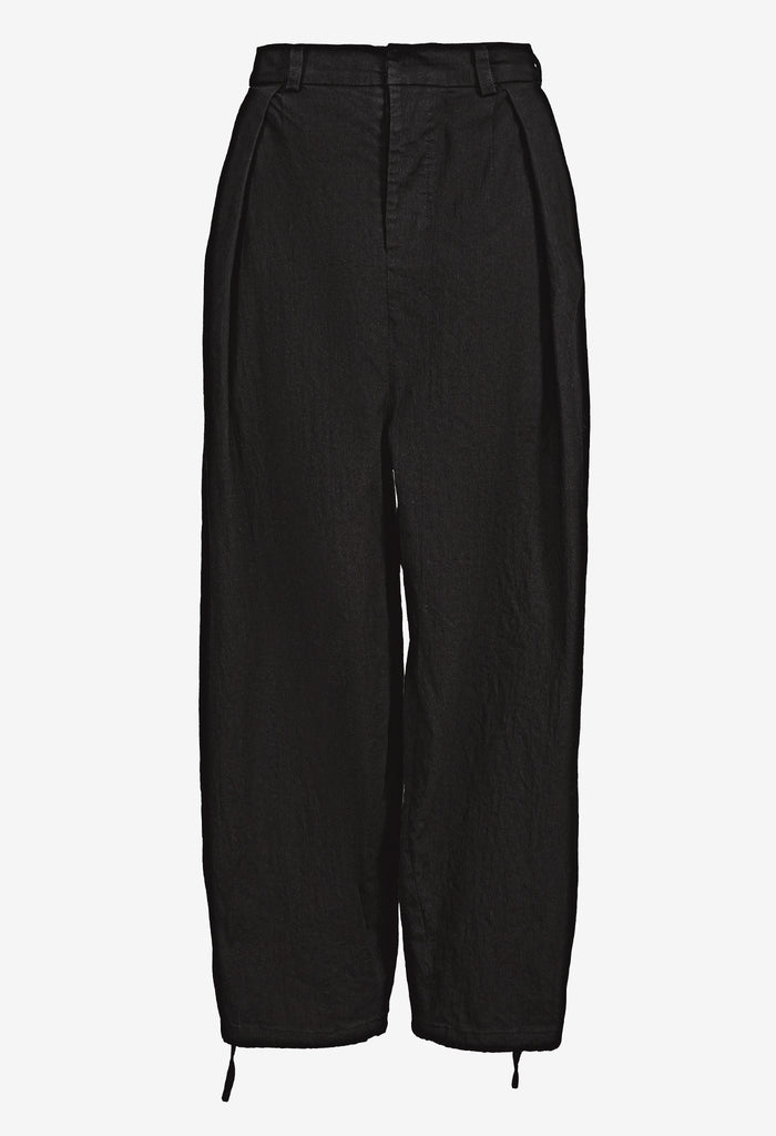 Wide-Leg Denim Pants
